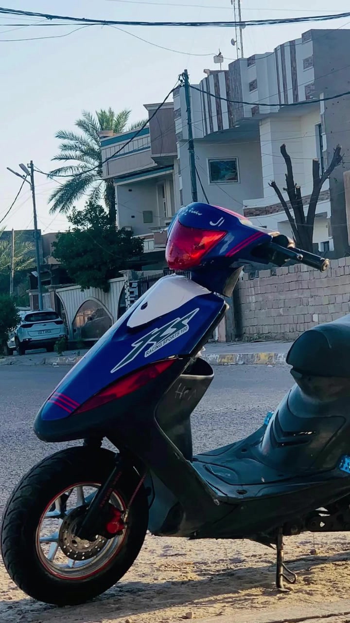 دراجه ماكس للبيع دراجه ختم واحد دراجه ناعمه و الدراجه عليه كابريتر بلاديه وتانكي جديد  
لتواصل ***********
