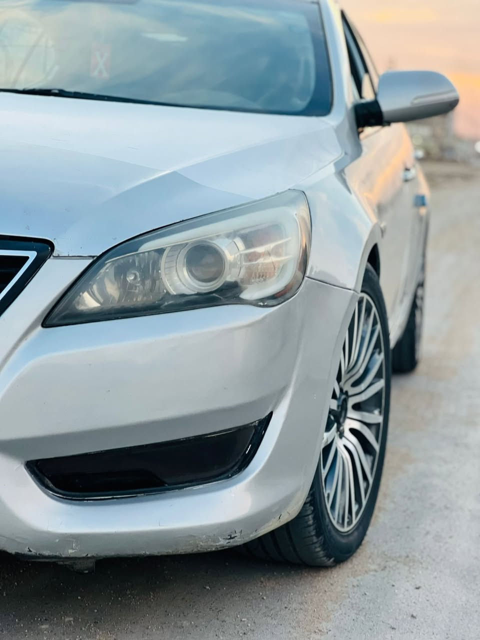 سلام عليكم سيارة للبيع كادنزه. موديل 2010 سيارة جاهزة كير مكينه تخم تاير حداديه كفاله تبريد تدفئه جاهزة سيارة بيها قطعتين صبغ بدون دواخل السعر 94 وبيها مجال بسيط الستفسار***********
