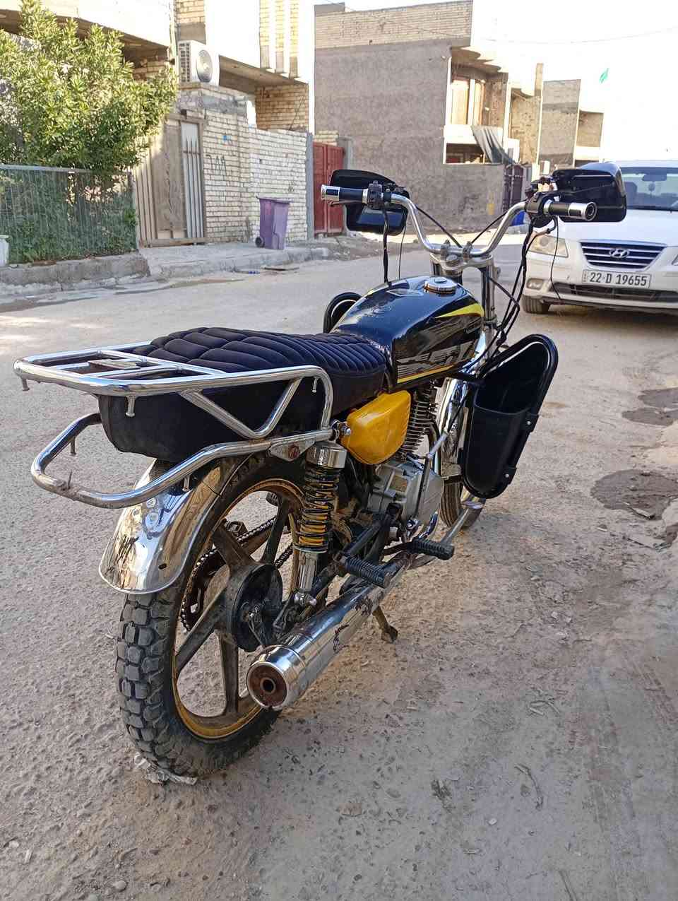 دراجه 5كير سافان تحوير محرك دايوان تايرات و وياله دايوان كلشي بيه دايوان ما عدى الشاصي الدراجه بدون اوراق اسويلك مكاتبه واتكفلك قانون وعشاير سلف شغال فقط السعر 400وبيه مجال قليل مكاني بغداد الزعفرانيه ***********
