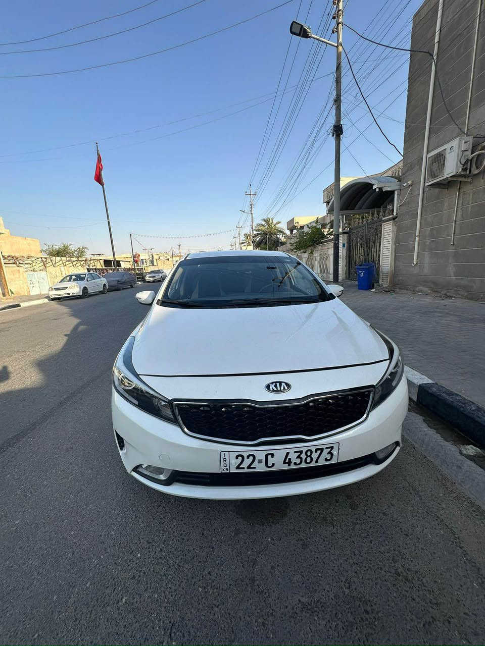 السلام عليكم سيراتو موديل 2017 وارد خليجي ماشيه 100الف كيلو سياره كفاله ماعده بارد  بصيط اني مكلف بل نشر للستفسار اتصل ع رقم ***********
*********** البصرة, العراق
