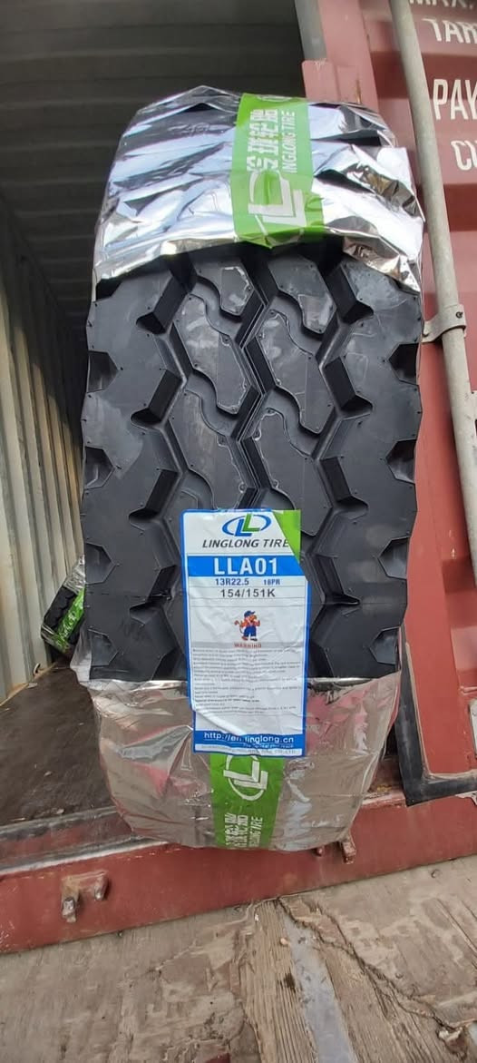 تم وصول اطارات السيفين صيني 13R22,5
درجه اولى 
رقم النقشه LLA01
انتاج 2025
18 قاط
العنوان بغداد مجمع مشن طريق معسكر الرشيد 
الاتصال على الارقام التاليه 
***********
***********
***********
