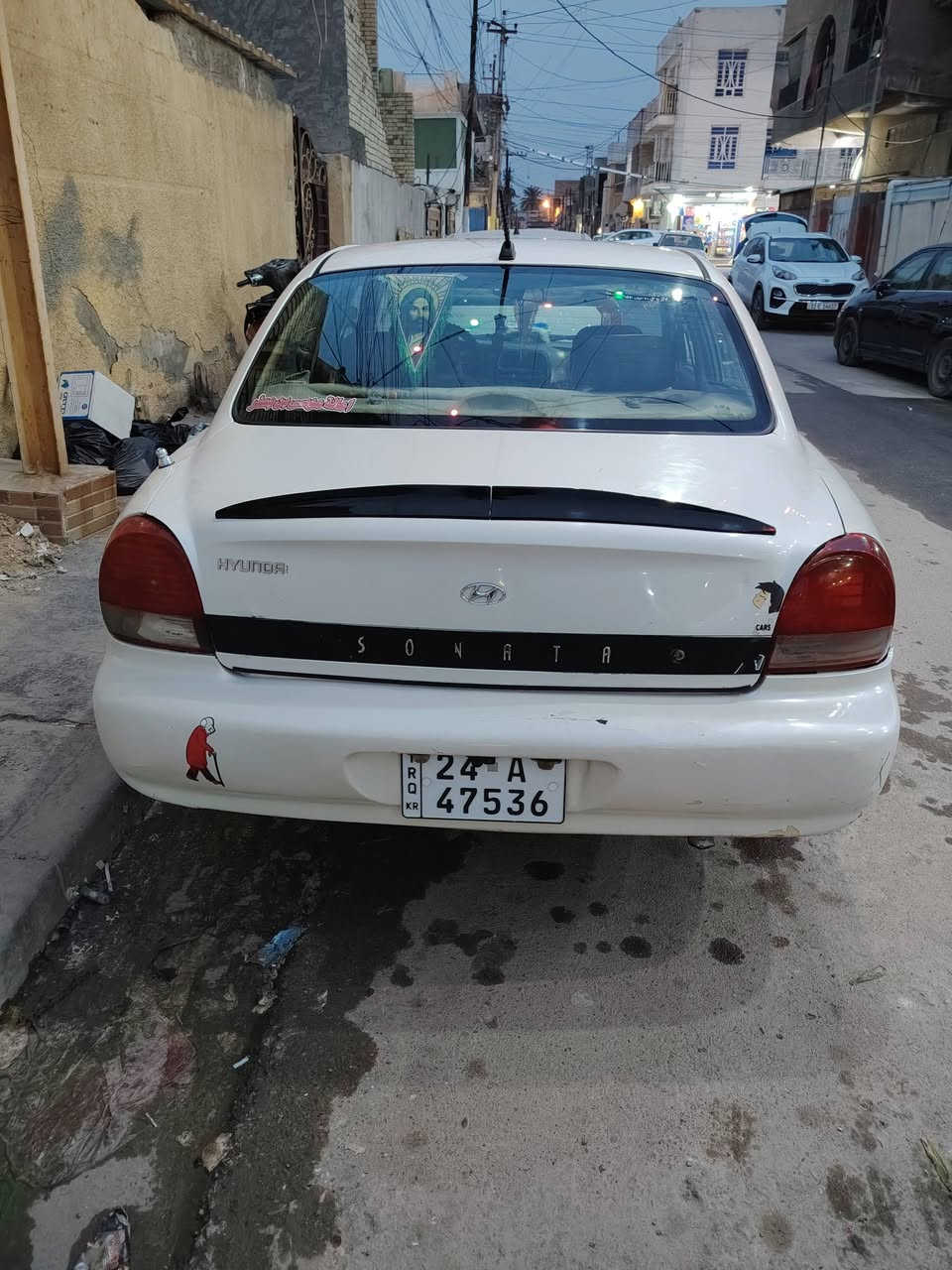 سلام عليكم سياره سوناته مديل 2001وارد أمريكي بدأ جاملغ صفحه لايمنه و بنيد سياره مكينه كير كهربائيات خير من الله كله شغال شاشة كامره خلفيه فتحه سقف أوت ماتيك مكان بغداد الجديدة ***********

