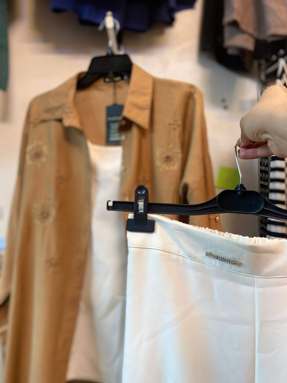 سوتات قياسات خاصه بجميع الالوان متوفر داخل ازياء افنان 🤍🦋


**إذا كنت صاحب هذا الإعلان وتريد حذفه لأي سبب، رجاءا أرسل رسالة إلى الدعم الفني**