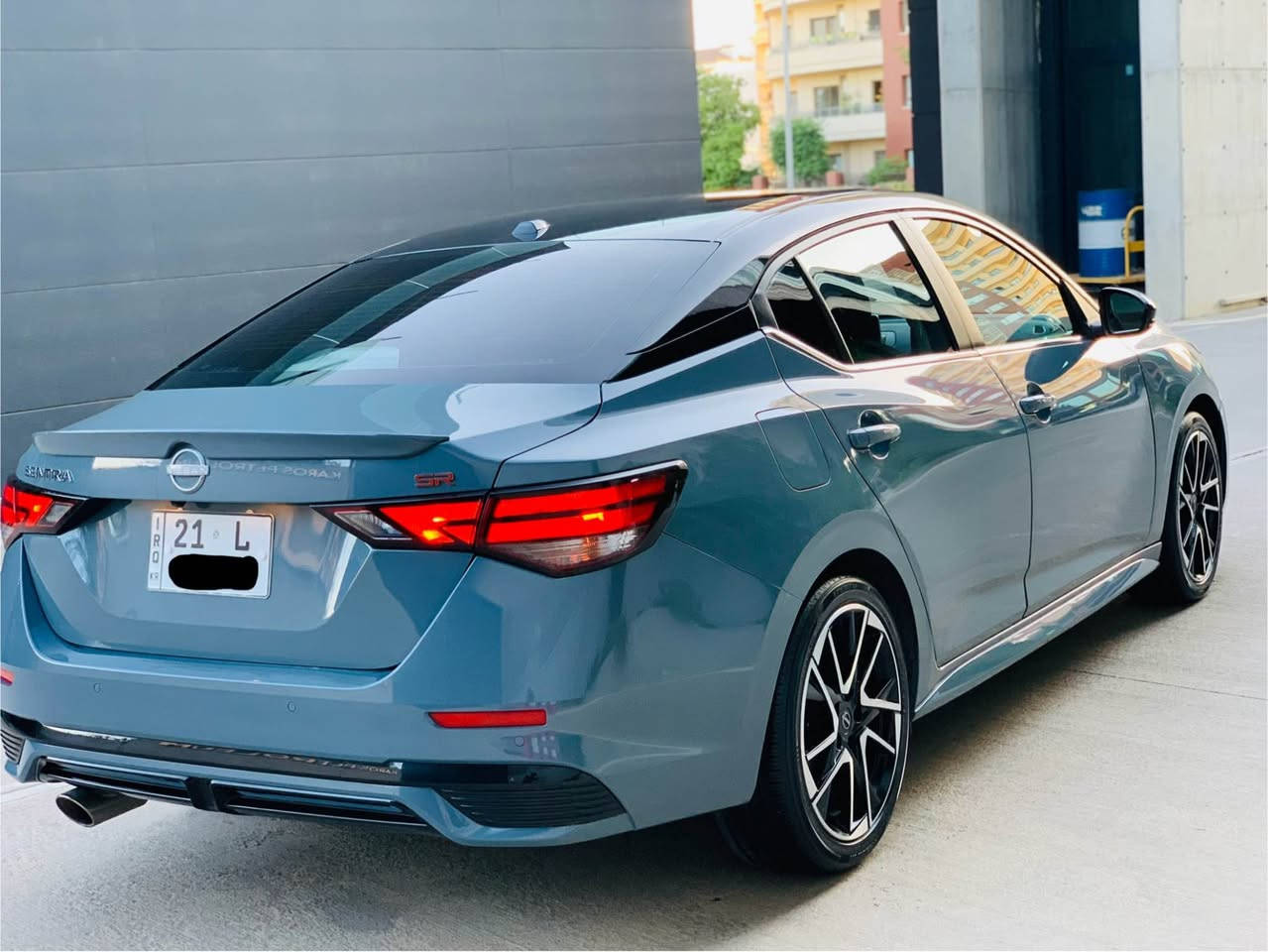 Nissan sentra SR 
سینترا ٢٠٢٤ چیمەنتۆی بیلاد سەقف رەش. تازە رەقەم کراوەو سەنەوی بەناوی خۆمەوەیە. 
تەنها ٤ هەزار رۆشتوە.
سەیارەکە پیش و دوای کەپسە ٢ پارچەو پەلەیەکی بچوک بۆیاخە. 

مواسەفات:،
کشن هیتەر، شەغال، راداری پیش و دوا ، راداری ئاوینە و خەتی جادە رادار ٣٦٠، لایت لید، شاشە گەورە، دەرگاو سنوق بەسمە، تایەو ویل گۆراو ١٨ ئینج.

ژمارە شاصی 
3N1AB8DV4RY355777

*********** السليمانية, العراق
