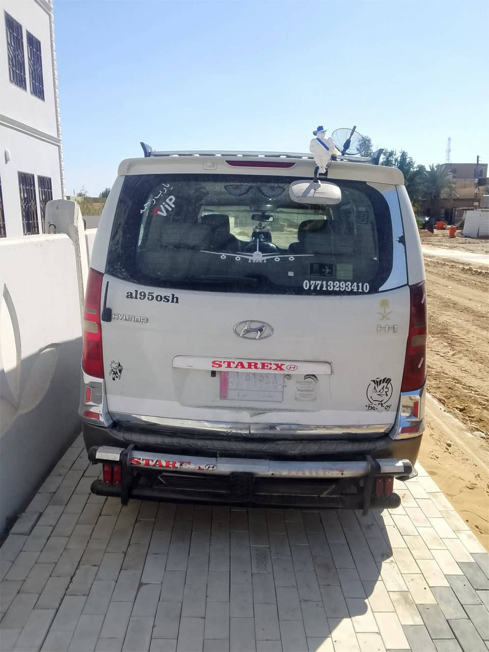 السلام عليكم للبيع ستاركس موديل ٢٠٠٩ مفتوح مكفوله كفاله عامه من الصبغ والمعجون مكينه كير حدادي جديد تبريد منظومه جديده سياره كامله برغي مناقصها رقم بغداد شرط التحويل مكاني صلاح الدين/ قضاء الدور السعر135 وبيه مجال. اتصال ‏‪***********‬‏. ***********
