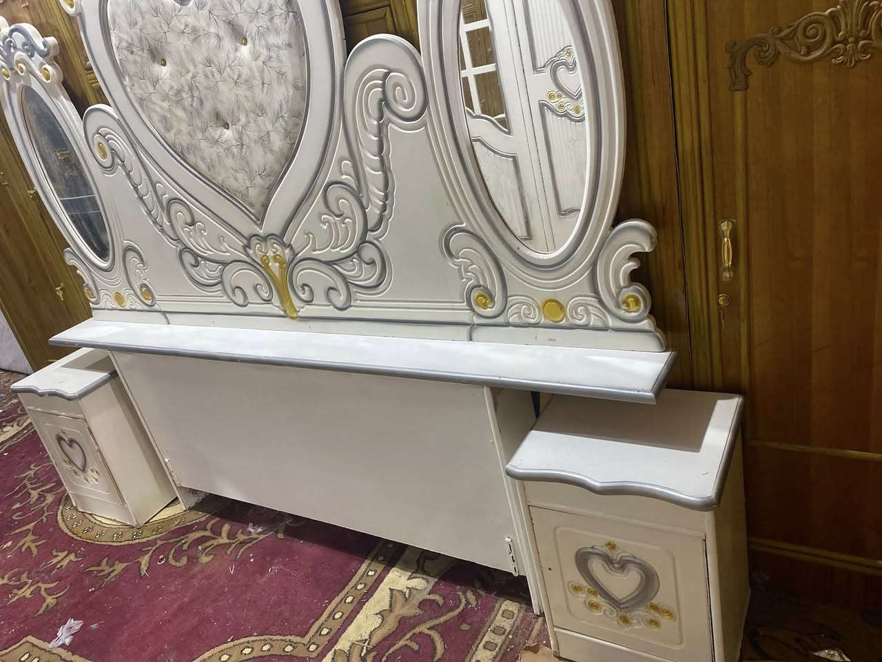 غرفه عراقيه ستخدام قليل نظافه 90/100
الاستفسار خاص أو تصال ***********
