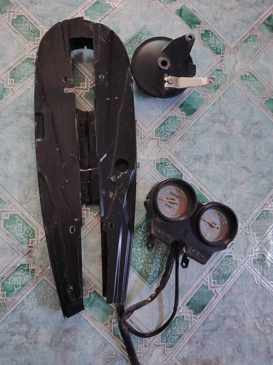السلام عليكم
للبيع غراض دراجه دايوان نفخ
دشبول نفخ
حافضه زنجيل
فلنجه بريك خلفي
المكان نجف ناحيه الحيدريه
***********

