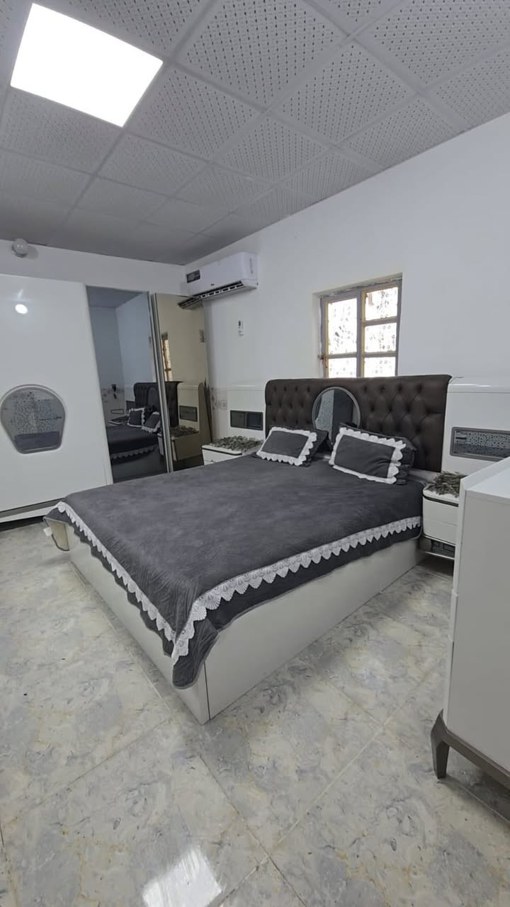 مزرعة شروق الشمس احجز راحة الان 🏡🏝️
موثقه كامله الحجز مفتوح 
مسائي +صباحي 
يتوفر كافة وسائل الراحة
🔹مسبح كبير🏊🏻

🔹مسبح صغير🏊🏻‍♀️

🔹غرفتين نوم وصالة كبيرة مكيفة🏘️

🔹مطبخ داخلي  و مطبخ خارجي 🥘🍚

🔹شواية سمك و كافة ملحقاته🍖🍗🍢🍡

🔹مراجيح🎡⛱️مع العاب للاطفال 

🔹منضدة 🏓 

🔹فيشة 🕴🏻🕴🏻

🔹سماعة دي جي🎤🎼🎷🕺🏼💃🏻

🔹كهرباء 24 ساعة🚨🔌💡🖥️📺

📍موقع المزرعة صلاح الدين قضاء بلد

للحجز اتصل☎️📞
***********
