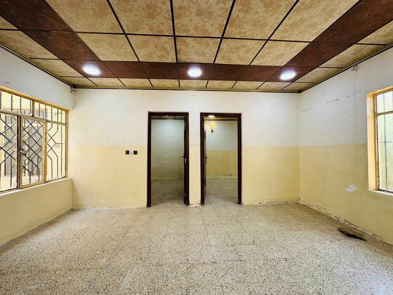 � للبيع… دار مميز بسعر مناسب!
📍 حي الميثاق – ركن مربع
موقع مميز خلف النور  ماركت وقريب جداً من سايدين الصناعة.

المساحة: 120 متر – طابق واحد
المحتويات:
• غرفة نوم
• هول واسع
• استقبال
• كراج
• مطبخ
• بيتونة
• صحيات داخلية + صحيات خارجية

💼 العقار مؤجّر حالياً بوارد ثابت 325,000 شهرياً
📄 ملك صرف – طابو الزهور
🔁 تحويل مباشر
✨ فرصة مميزة للتملك الفوري
للاستفسار اكثر مراجعة مكتب التطوير للعقار سايدين الميثاق مقابل مطعم رائدر بدر وقرب جامع لا إله إلا الله 
اوالاتصال على الارقام التالية🔸🔹  

 *********** واتساب + فايبر
‏*********** واتس + فايبر 
*********** واتس + فايبر
 *********** واتس + فايبر
1️⃣ يوجد بيوت  للبيع  سكني تجاري🏭
2️⃣ يوجد اراضي للبيع سكني زراعي🏡
3️⃣ يوجد تعقيب تحويل ملك عقار📋
4️⃣ يوجد  كادر مساحين اراضي📐
5️⃣يوجد كادر بناء بيوت 🧱
6️⃣ يوجد كادر تفليش بيوت 🏗
🔹 نستقبل كافه العروض التجاريه والسكنيه 
🔹وعروض الايجارات على مدار 24 ساعه
