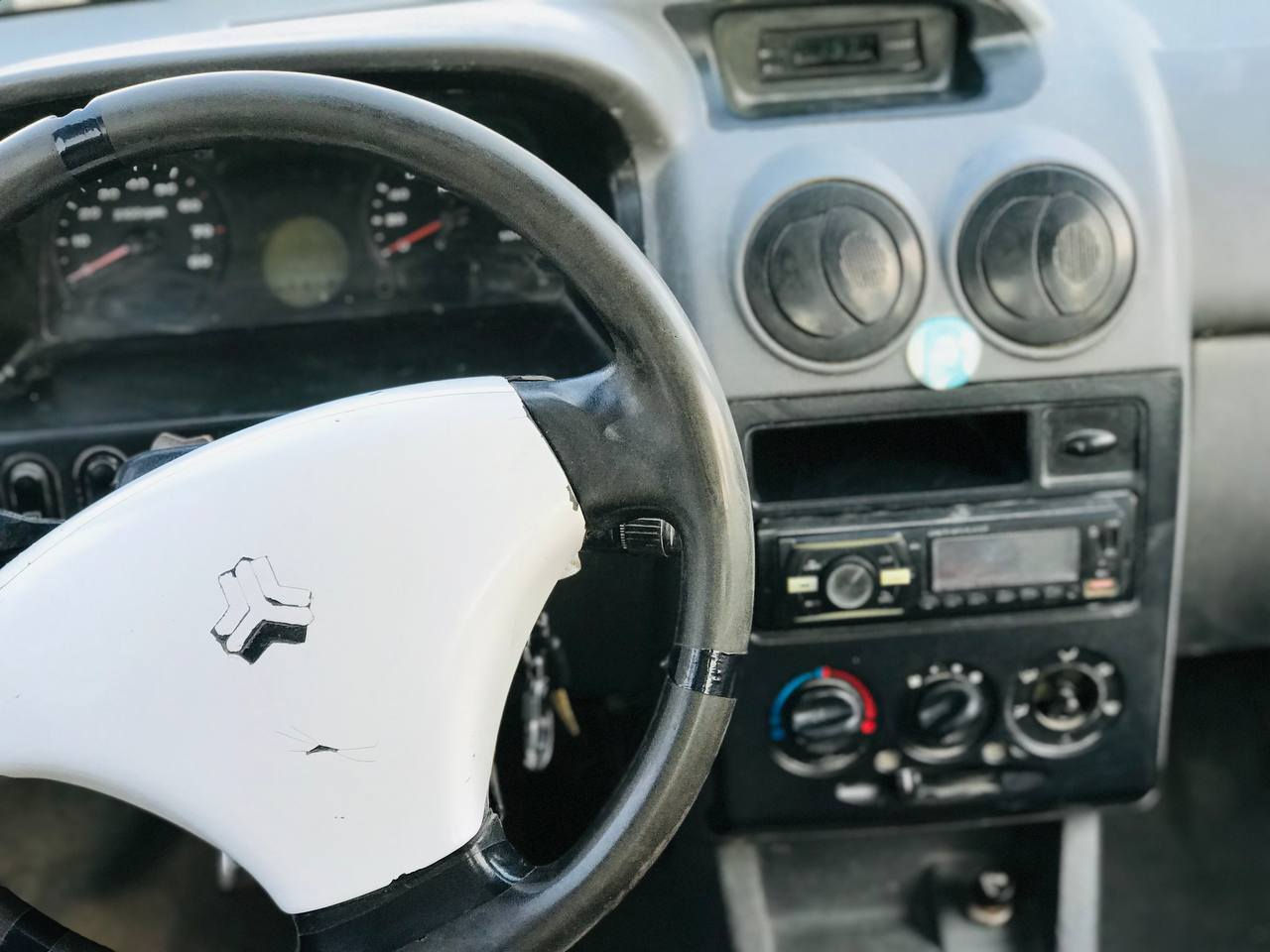 سلام عليكم سايبا موديل 12 محرك برايد يصرف وكير مكفول كهربايات كلهه شغاله السنويه 2028مصفره هئية وغرامات تخام تاير جديد سستم كامل سماعات جديد ،سيار خير من الله السعر 22وبيها مجال مراوس او بيع ***********
