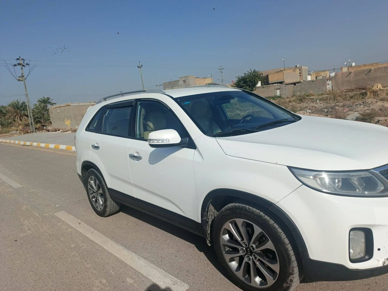 سورنتو موديل ١٥خليجي فول عده البنورما سته سلندر مامفتوح سنويه جديده بسمي باب السايق مبدل بدون اظرار داخليه رقم بغداد المكان واسط للاستفسار اتصل/***********
