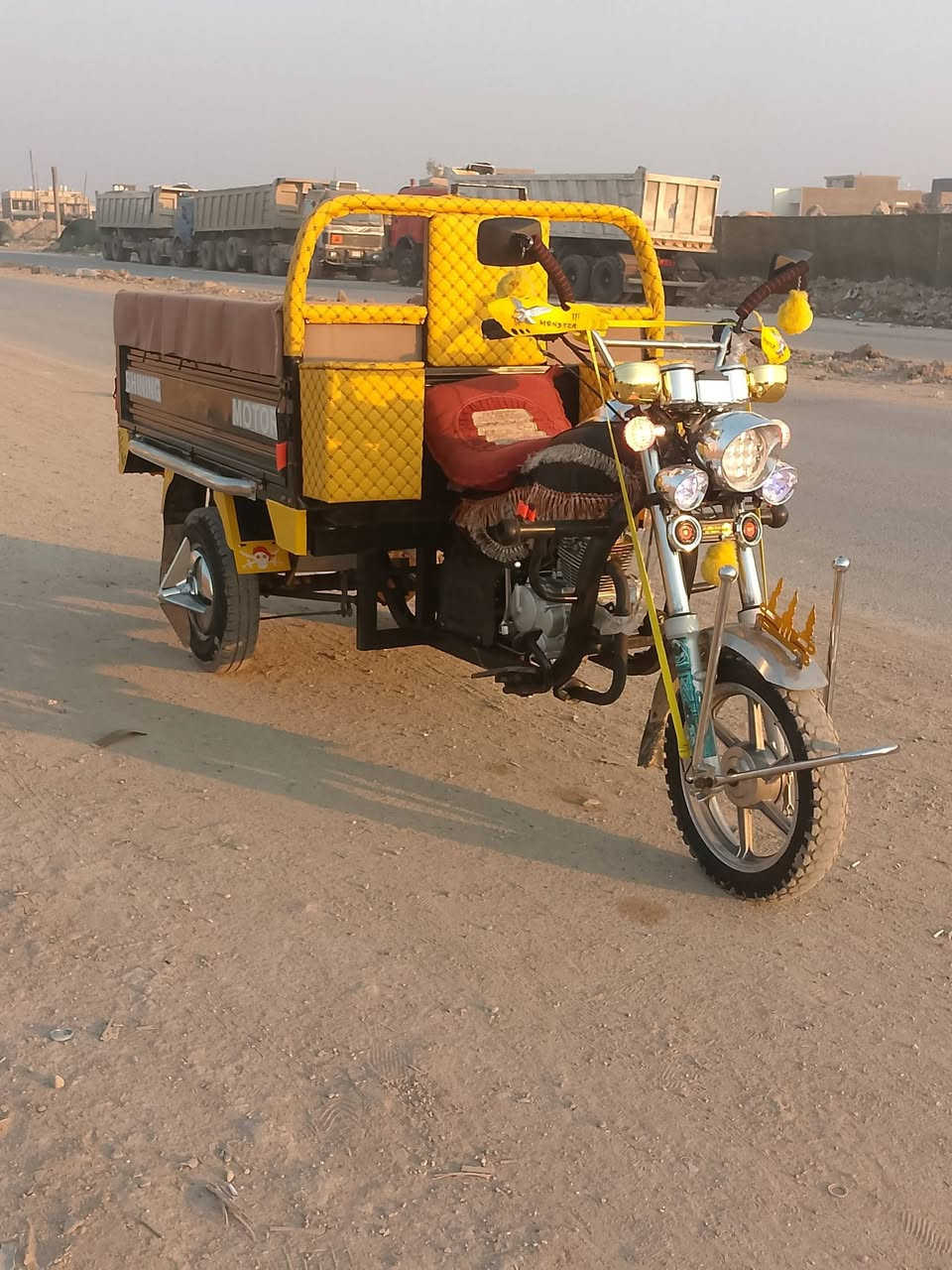 وين اليدور جديد سلام عليكم موديل 2024 اوراق اصوليه كهربايات كلئ تشتغل كفالئ عامه مستعجل ع بيع سعر1800 وبيه مجال تحياتي لجميع ستوته مال شغل  بغداد قرب علوت رشيد 😍***********وبي وتساب
