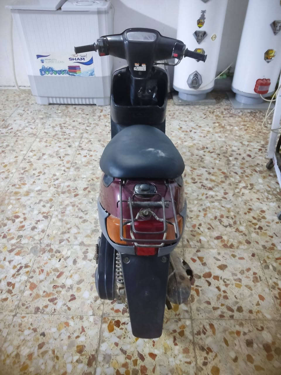 دراجة زعرة سعرة 175الف دراجة بل دوانية هاذة رقمي ***********
