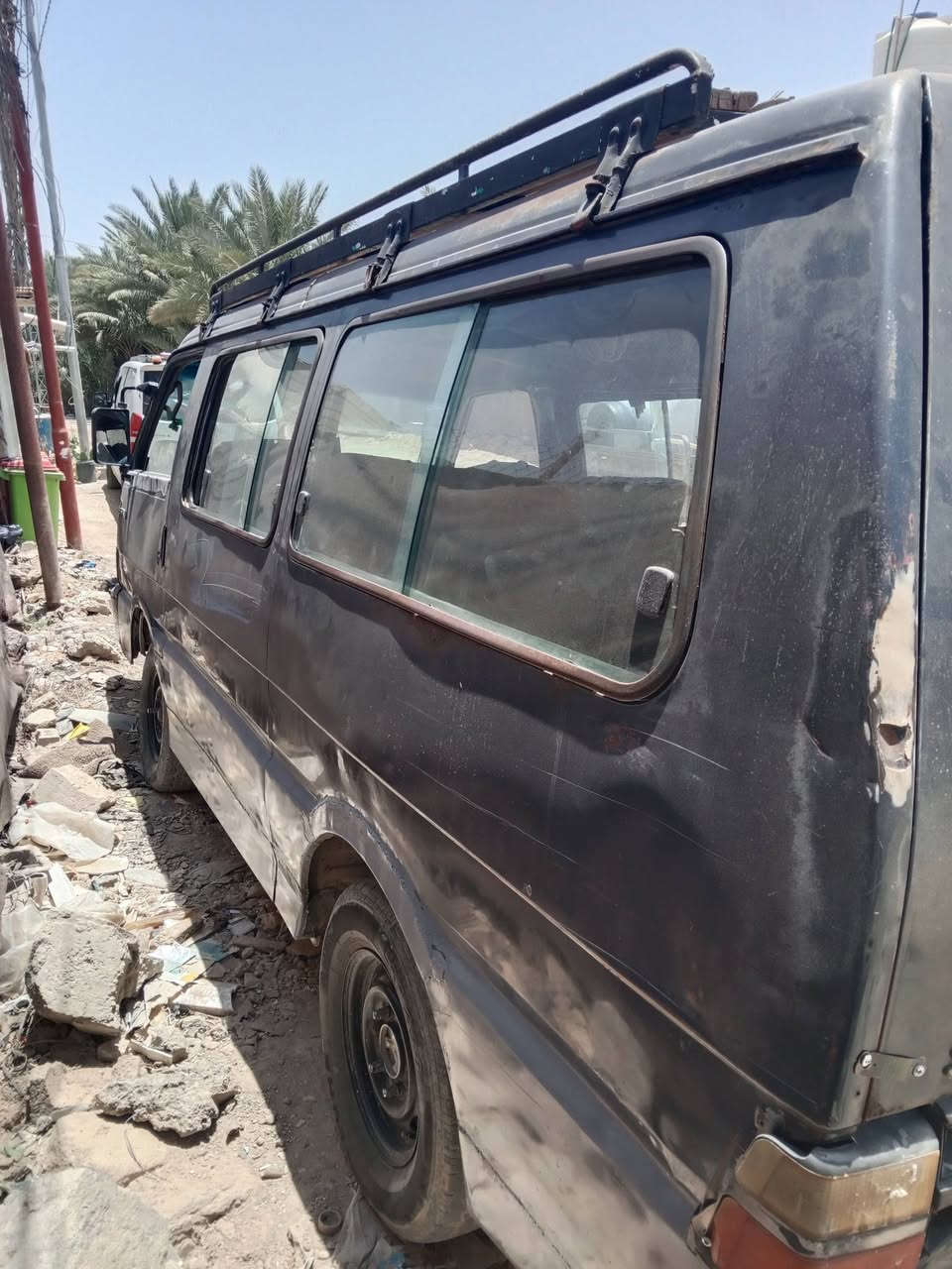 للبيع كيا بستا 94 رقم ألماني محرك وكير واكسل جدد ابيع بدون راعي اكفلك سرقه وعشاير السعر 13 ورقه مكاني نجف كوفه الاتصال ***********
