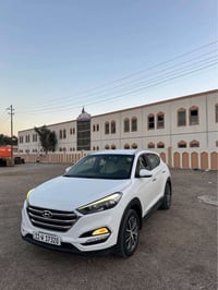 توسان 2017 خليجي نص فول داخل بيجي شاشه حساسات مري شفط يدات نيكل 5 ويلك...