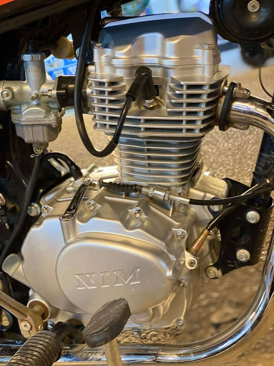 سلام عليكم
نامـا 3👌 احـرف موديـل 2025 الدراجـه🏍️ نضيفـه شوفه عينك😶‍🌫️ بعد احـلـى من الصـور📷
 زنون اـبو 35💸 
كهربائياتـها كلها شغالهـ☄️ ُتجي وتفحص بيدك نصبتها تخـبل ) سعر 580💸 وبيها مجال حك الجيه


**إذا كنت صاحب هذا الإعلان وتريد حذفه لأي سبب، رجاءا أرسل رسالة إلى الدعم الفني**