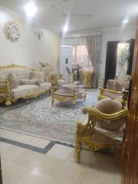 السلام عليكم

دار ١٦٠م ركن حديث بناء من الاساس ٢٠٢٠

واجهه ٨م نزال ٢٠م
كراج
حديقه
صاله
مطبخ نظام تركي
حولي
غرف نوم ٤
حمامات ٣

ارضيه مرمر وسقف مغربي ديكور

السعر ٤٥٠مليون

الغزاليه شارع المشجر مربع الملعب
للاستفسار مكتب الطائي للعقار 
***********
