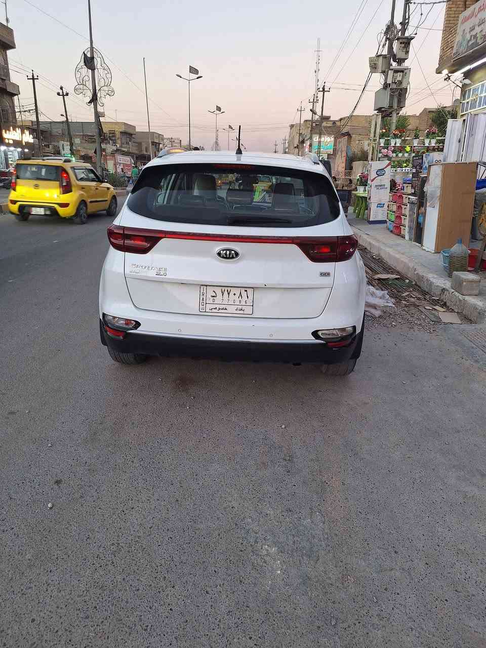 السلام عليكم سبورتج 2019 خليجي مكفوله ماعدا شخط بصيط بلباب لخفي محرك جيتي 2400 السعر لمطلوب 178 وبيه مجال بصيط لتواصل لاتصال ***********
