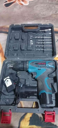 دريل للبيع السعر ٣٠  الاتصال على الرقم ٠٧٧٤٦٣٤١٢٤٦