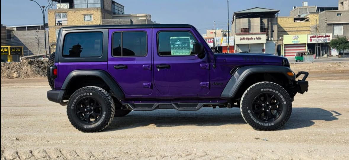 السلام عليكم 
للبيع رانكلر مديل 2023
ماشيه ٢٦ الف مايل 
رقم بغداد 
اربعه توربو 
السياره مكفوله من الصبغ والفتح 
فقط بيه تعديل بارد واضح بل صور
مكان السياره بصره 
سعر 300 بيه مجال 
***********
