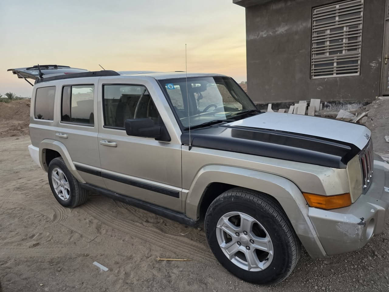 جيب كومندار 7راكب
موديل 2008 
مكينه 6سلندر 3.7 
سنوية تنتهي 2030
السعر 85 بيها مجال ب


**إذا كنت صاحب هذا الإعلان وتريد حذفه لأي سبب، رجاءا أرسل رسالة إلى الدعم الفني**