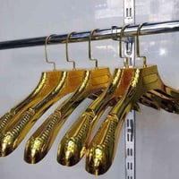 للبيع تعاليك جديده استخدام شهرين نظيفات كلش عددهن تقريباً مابين 50 و10...