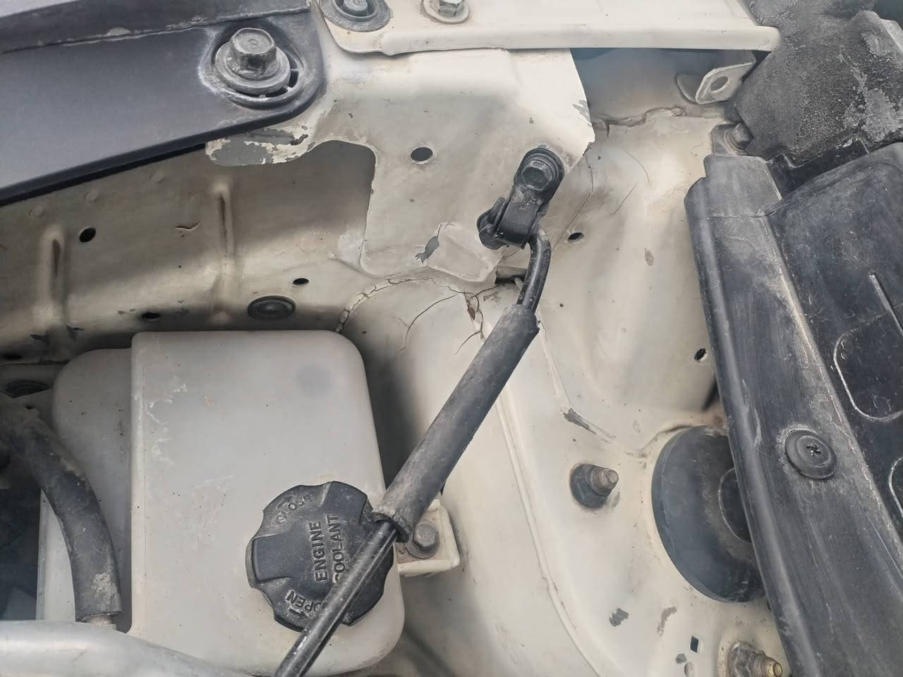 توسان 2011 للبيع او مراوس 
سلام عليكم
توسان 2011
محرك وكير بشرط جديده
سنويه صاقطه 2025 شهر 12
ارقام اربيل الجديد
السيارة جاهزة ونضيفه
صبغ جاملغ وربع البوند فقط
كابون بانزين بيها
موصفاتها شاشه
كاميرا
تحكمات استيرن
تبريد ثلج
والسيارة ما بيها مصرف وجاهزة
السعر 137 او بيها مجال بصيط
*********** مكاني برطله
