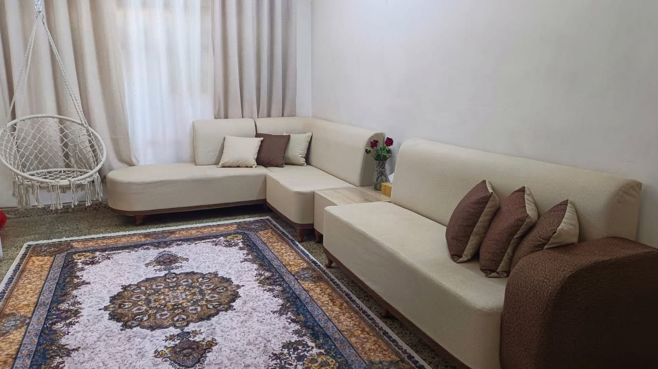 تخم قنفات للبيع تفصال جديد مامستخدم ويا طبله زغيره رايده ب500 وبي مجال قليل مكانه جسر ديالى القديم للاتصال***********
