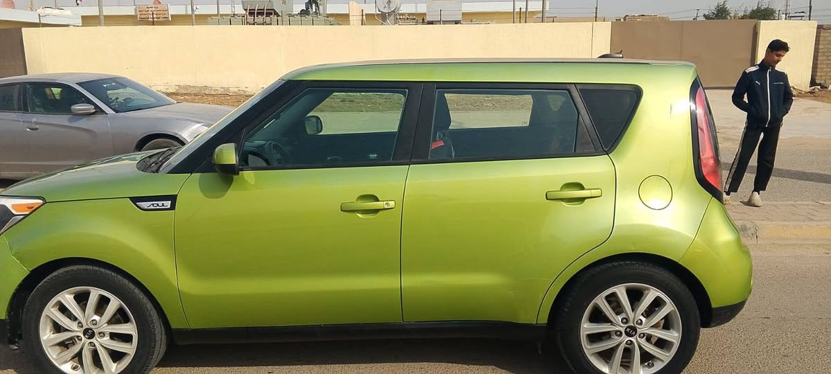 كيا صول موديل ١٧ وارد أمريكي مكينه ٢٠٠٠ رقم ميسان تحويل ثاني يوم سنويه جديده كفاله صبغ وتبديل وفتح دعاميه فقط مكان السياره ميسان لاتصال ***********السعر ١١٥
