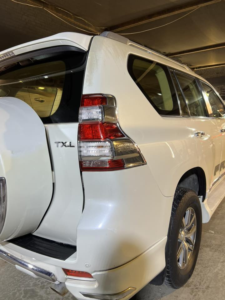 سلام عليكم برادو مديل ٢٠١٤  ٦سلندر ماشيه ١١٠ محرك مجفت جديد ستندر من وره الحماوه صار بيها كزكيت وفتحت محرك كامل ستندر والبنيد بي جراد والباقي كله مكفول الجناي والشراي يتصل هذا رقمي *********** والسعر عل خاص هذا الرقم بي واتساب ومكان السياره بغداد 🫶🏻
