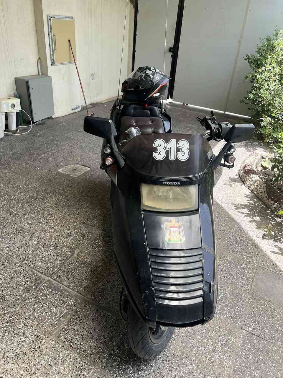 مراوس مكينه 250 cc دراجه مرتبه كهربائياتها كلها كامله مفتوحه المكينه فقط زنجيل الك فحص من النجف للبصره الدراجه نظام راديتر ***********
