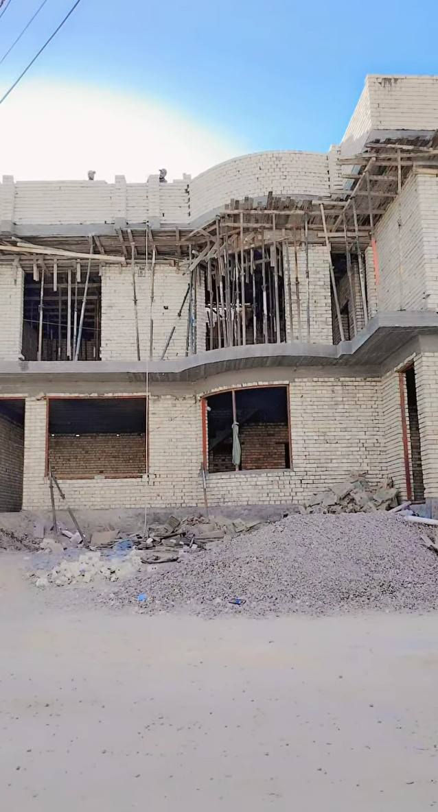 خلفات بناء متفرقة حلين شقل نضيف وزن وتنضيف الموقع ***********نتصل وبي واتساب
