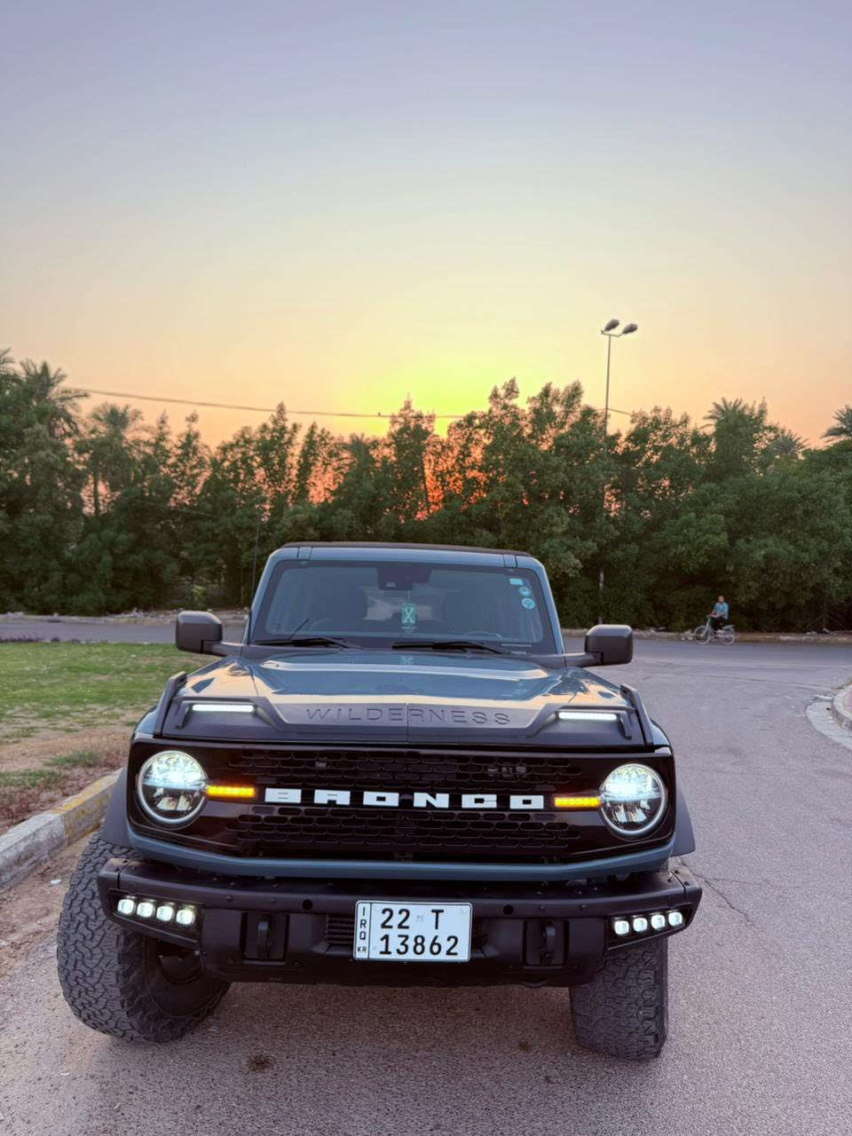 �🔥 فرصة لعشاق القوة والمغامرة! 🔥🚙
�🔥 للبيع  او مراوس – Ford Bronco 2022 Big Bend 🚙

🛕العنوان / الكرخ 
للاستفسار 

*********** ☎️☎️

رقم أربيل الجديد وبأسمي شخصيآ فحص وهزة كله جاهز 

✨ عداد: 36 الف ميل فقط

✨ محرك V6 سعة 2.7 لتر تيربو

✨ قوة هائلة تصل إلى 330 حصان 🏁

✨ فئة: Big Bend العملية والمليئة بالمزايا

✨ سقف متحرك بالكامل (Removable Top) لعشاق المغامرة

✨ لون خارجي مميز جداً بتصميم جبلي Rugged 🏔️

مواصفات فئة Big Bend:

✅ نظام دفع رباعي 4x4 مجهز للطرق الجبلية والصحراوية.

✅ عجلات 17 إنش مع إطارات مخصصة للطرق الوعرة.

✅ مقصورة داخلية رحبة مع شاشة 8 إنش SYNC 4 تدعم Apple CarPlay وAndroid Auto.

✅ أنظمة أمان متقدمة: كاميرا خلفية + مساعد ثبات + وسائد هوائية متعددة.

✅ وضعيات قيادة متعددة (G.O.A.T Modes) تناسب جميع التضاريس.

💡 سيارة مغامرات بامتياز، تجمع بين القوة – الراحة – التصميم العصري.

📍 لا تفوت الفرصة! تواصل معنا الآن 📞
