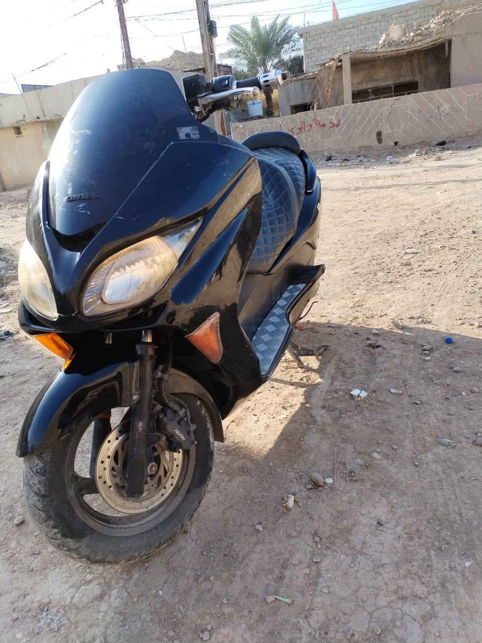 السلام عليكم للبيع فورزه 8/0 كير ملغي كامله ما بيه اي نقص كفراته نضيفه كمرك مدفوع السعر 850 وبيه  مجال مكان بغداد الزعفرانية


**إذا كنت صاحب هذا الإعلان وتريد حذفه لأي سبب، رجاءا أرسل رسالة إلى الدعم الفني**