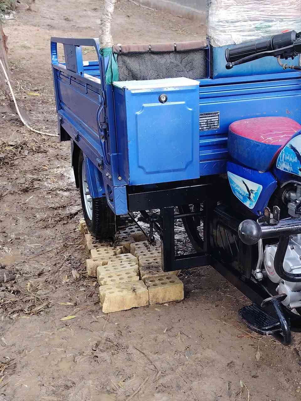 السلام عليكم ستوته موديل 23 كفاله عامه اوراق اصولي مكينه مبدل بيهه بس كلجات مامفتوحه سعرها مليونيين و300 بيهه مجال مكاني ديوانيه ***********
