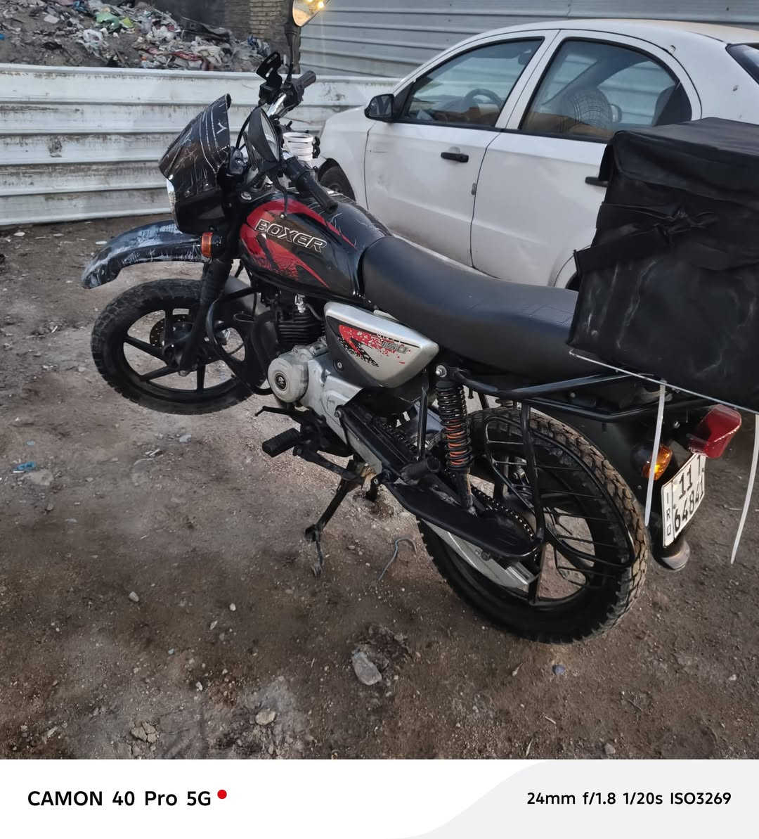 سلام عليكم دراجه للبيع بوكسر نضيفه كلش التواصل خاص ***********
