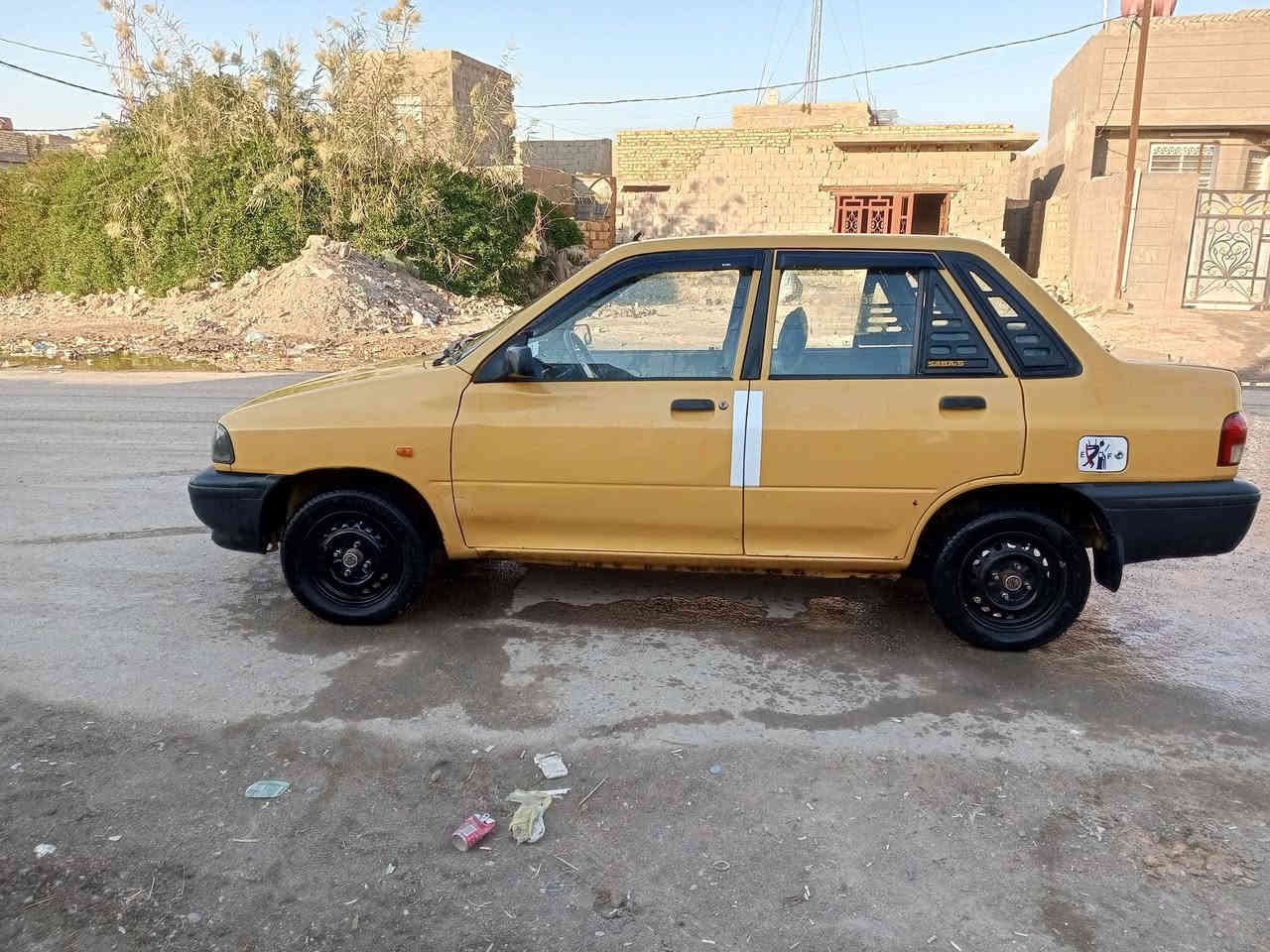 السلام عليكم عندي سايبه موديل 2011السياره مداورة ما يعجبك السعر 28وبيها مجال حك الجيه***********
