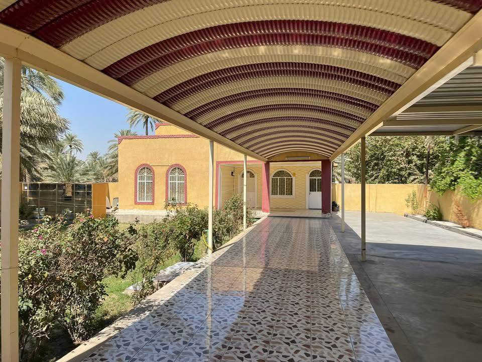 دار للبيع طابو زراعي سند 25

المساحة 800م باسم البائع

خدمات كامله وبناء مرتب وحديقه مساحته جيده
بناء طابوگ وصب كونكريت

بيه غرفتين نوم/استقبال/كلدور/مطبخ/مجمعات صحيه عدد3

الموقع //ورديه البو عليان منطقه الإمام سيد موسى ع

للاستفسار اكثر الاتصال على الرقم

‭0772 623 5524‬
