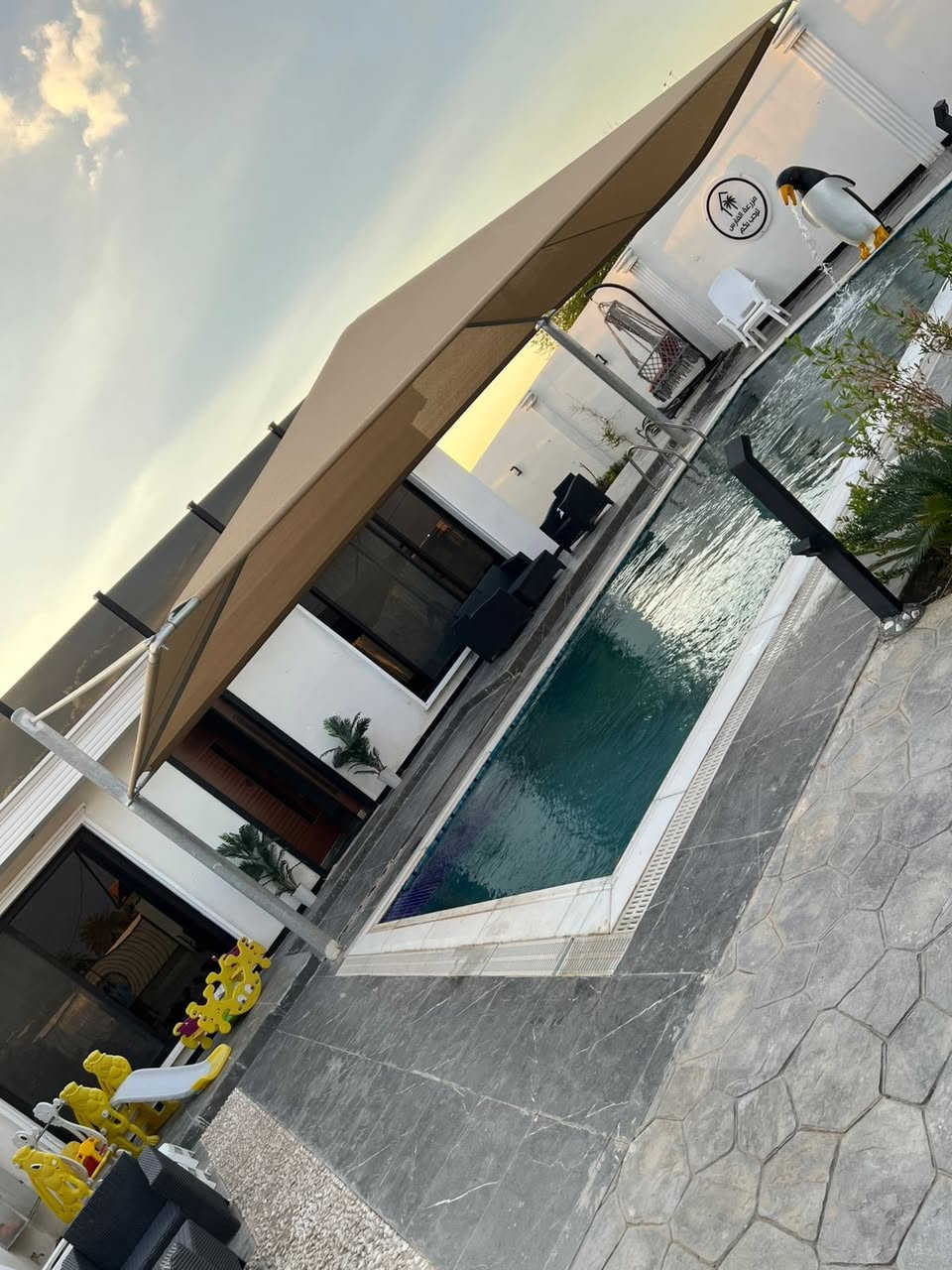 مزرعة للإيجار اليومي 🏡🌳
📍 الموقع: بغداد – الدورة – البوعيثة

✔️ أجواء هادئة ومناسبة للعوائل

✔️ مساحة واسعة وخدمات متوفرة

✔️ مثالية للراحة والونسة

📌 للحجز والاستفسار يرجى الاتصال أو المراسلة على واتساب: 

 📞 ***********

 موثق في تطبيق اجرلي لسياحة المزارع في العراق 🇮🇶
