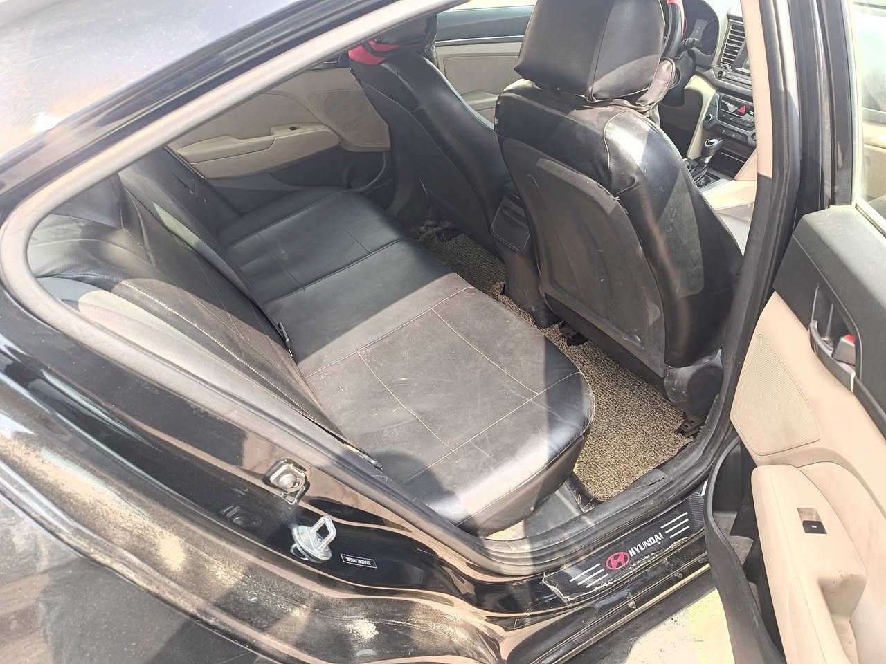 السلام عليكم
للبيع النترا 2018
رقم اربيل دولي وسنوية 2030وهزة منتهية كابون بانزين بيها
محرك دوش وكير شرط طخم امامي وخلفي جديد طخم تاير جديد وشاشة جبيرة والكشنات والداخل مغلف جلد اسود وارضية كذلك ضرر فقط خشم البوند ومصلح بدون تبديل وبدون دواخل  سيارة ليبل واحد كل القطع قطرة صبغ ما بيها السعر 125 مكان السيارة حمام العليل يرهم مراوس


**إذا كنت صاحب هذا الإعلان وتريد حذفه لأي سبب، رجاءا أرسل رسالة إلى الدعم الفني**