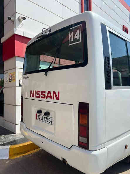 نیسان کۆستەر 
مۆدیل 2014 
حیزام سبوخ
مواسفات فلچە لاقیتە سی گەرمی فول فول 
گێر مەکینە ئەکسل بەشەرت 
سەنەوی نوی
هەمووی بەشەرت 
تاخم کوشینەکی  لۆک 

***********
