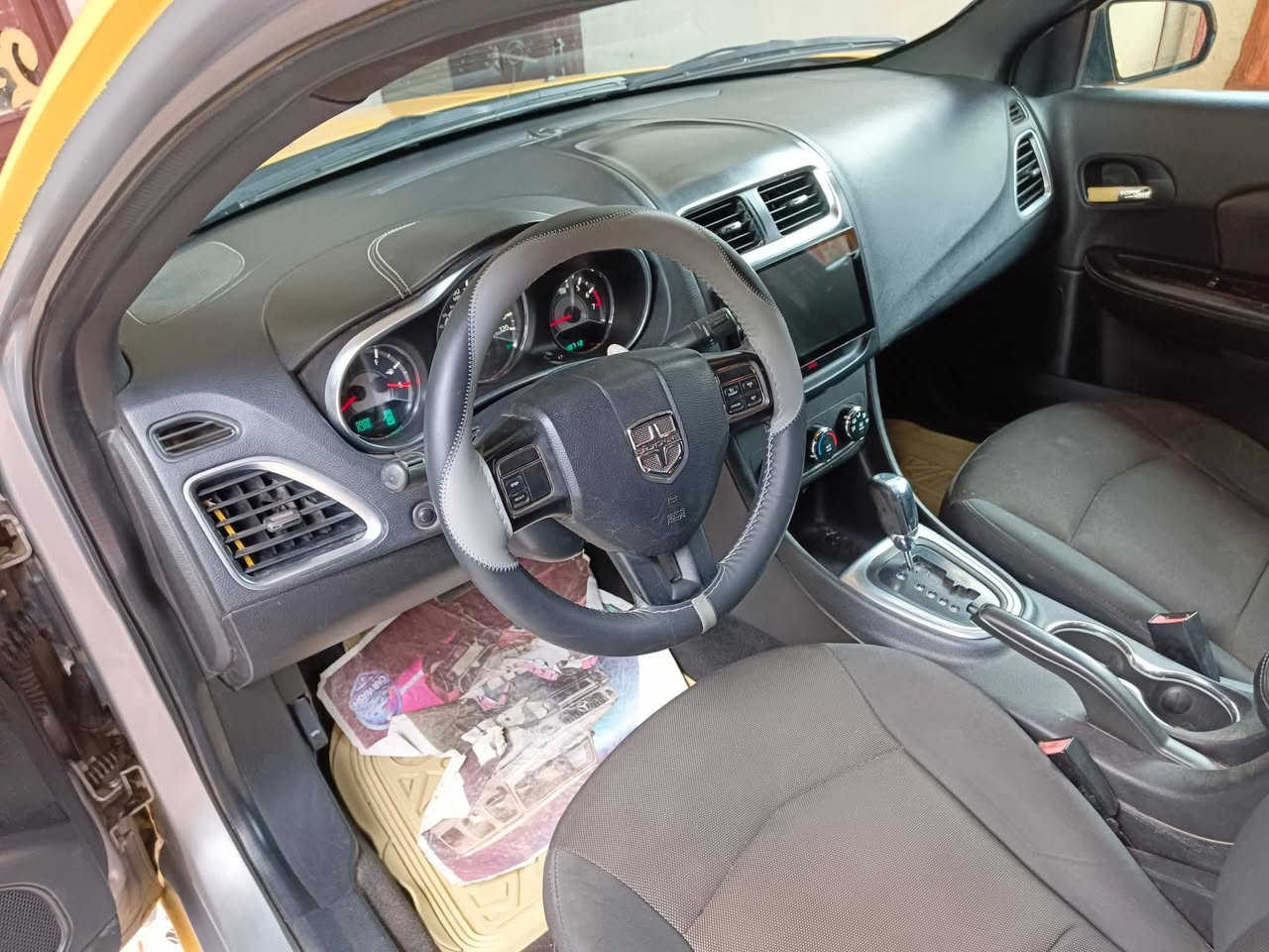 السلام عليكم عندي دوج افنجر 13
سياره جاهزه من كل شي جاهزه. للشارع 
سياره بغداد باسمي رقم نكليزي  
تبريد تتفئه كاملات بيع او مراوس   75
الستفسار اتصال على رقم 
***********
***********
مكان السياره تاجي سته سلندر
