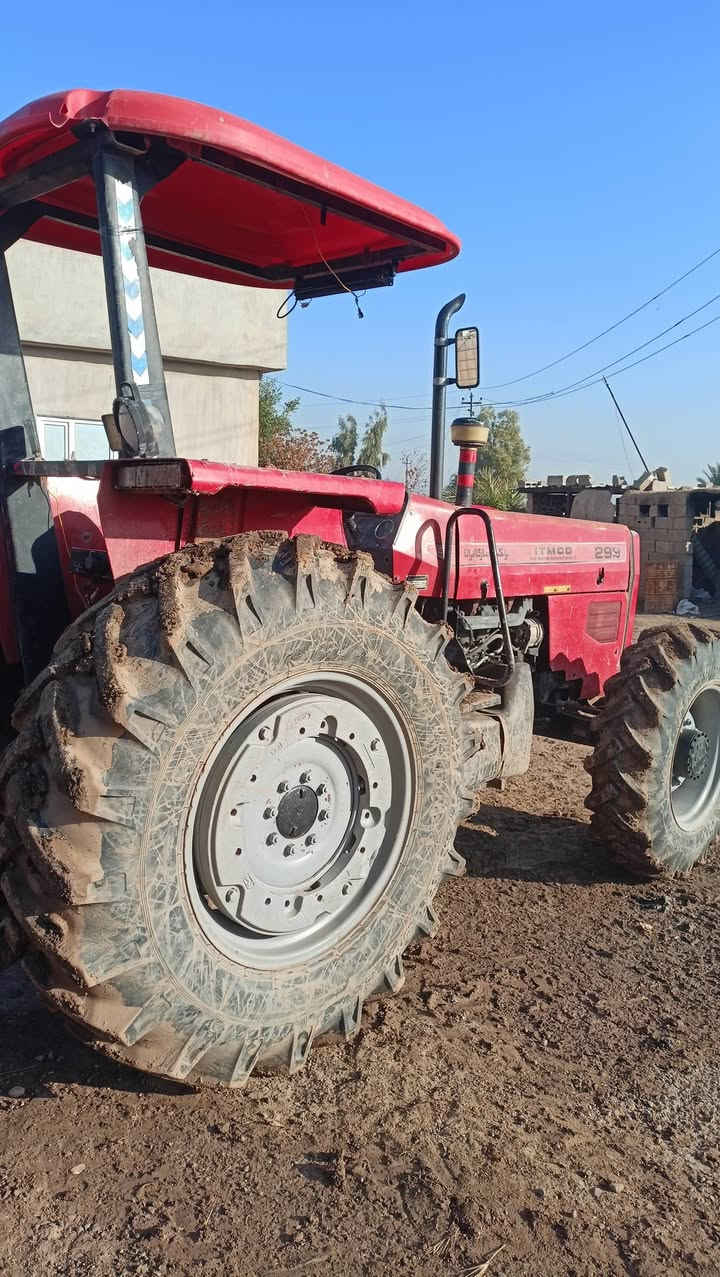 السلام عليكم تركتر ايراني للبيع موديل
2013 رقم سليمانيه كير اكسل مكفول  تايرات تخم جديد
الاستفسار ***********
