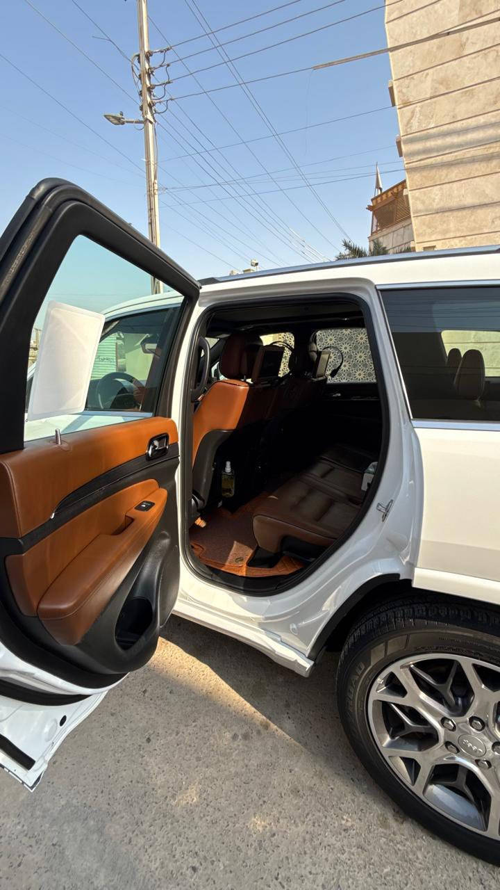 سلام عليكم

جيب شيروكي اوفر لاند

 مديل 20

فول مواصفات سياره وكاله هارلم 

كفاله عامه 

***********
