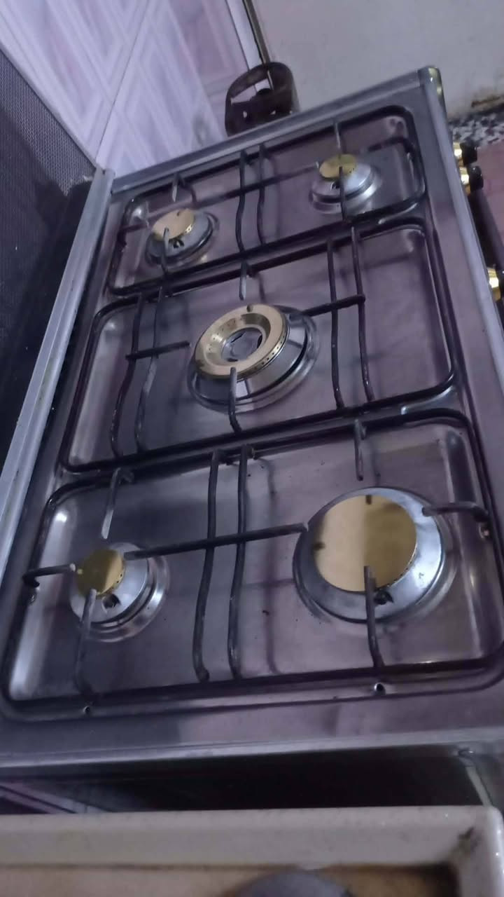 طباخ مصري كريازي اخو الجديد كله شغال وشرط الفحص مكان حله ب 200 وبي مجال بسيط


**إذا كنت صاحب هذا الإعلان وتريد حذفه لأي سبب، رجاءا أرسل رسالة إلى الدعم الفني**