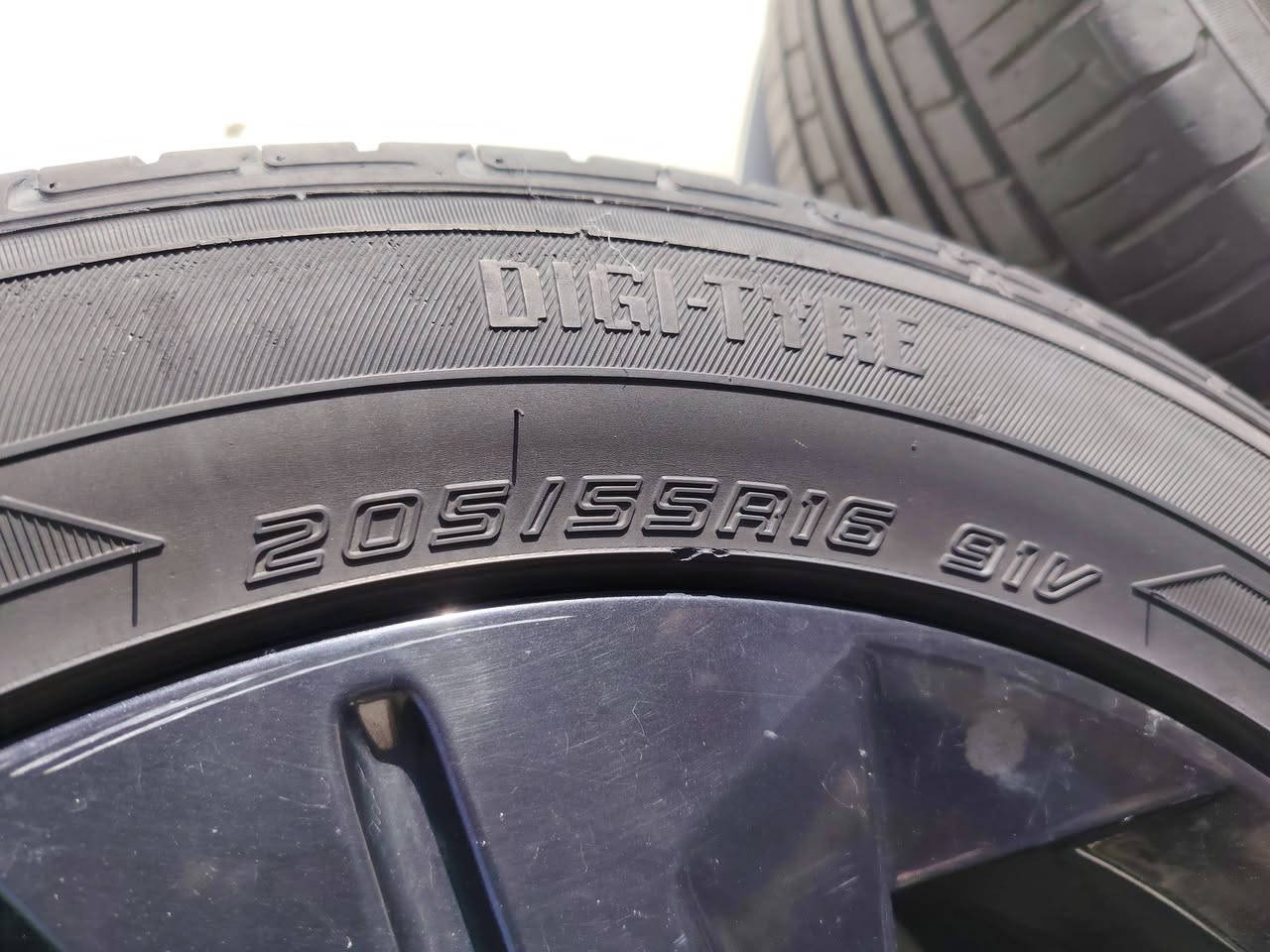 للبيع أو مراوس  السعر ٣٠٠الف
بغداد بوب الشام 
***********
