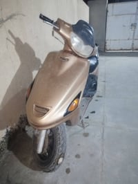 فراشة • مكينة مفتوحة • ديوانية