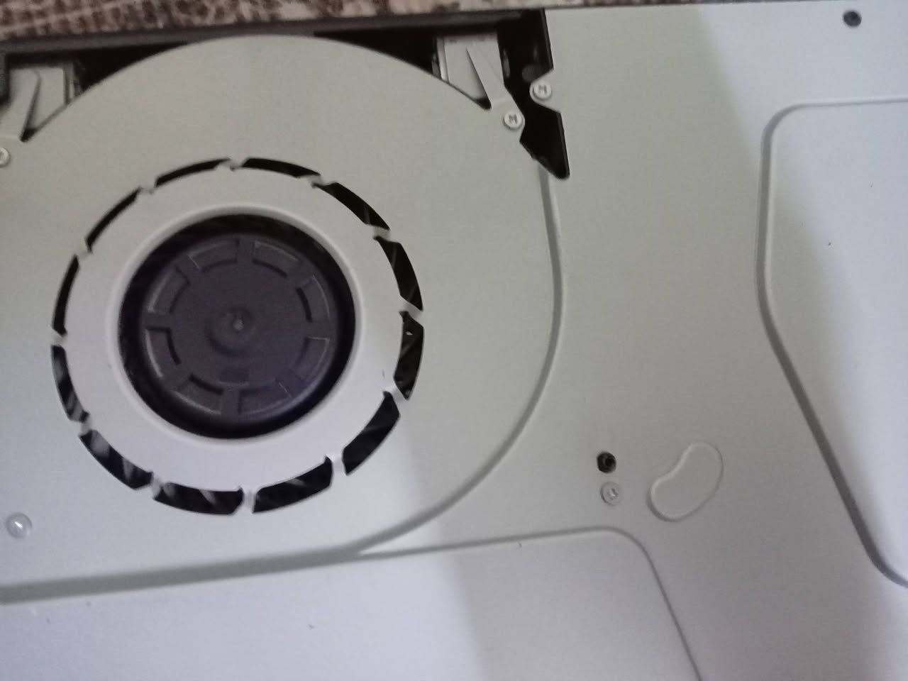 السلام عليكم بلي4 سلم اونلاين
الالعاب: بيس +ذا لاست اوف اس2 +دراگون بول +اسفلت الاساطير سيارات +كراي فاير 4
نظيف لوك ستيكر  وياه يدتين كامل ملحقاتة +كارتونة
رايدة 190 بي مجال حك جيتك
 الديوانية شارع القوس ***********
