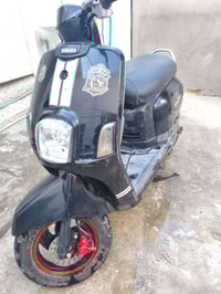 بوليسي • تاير خلفي • باتري