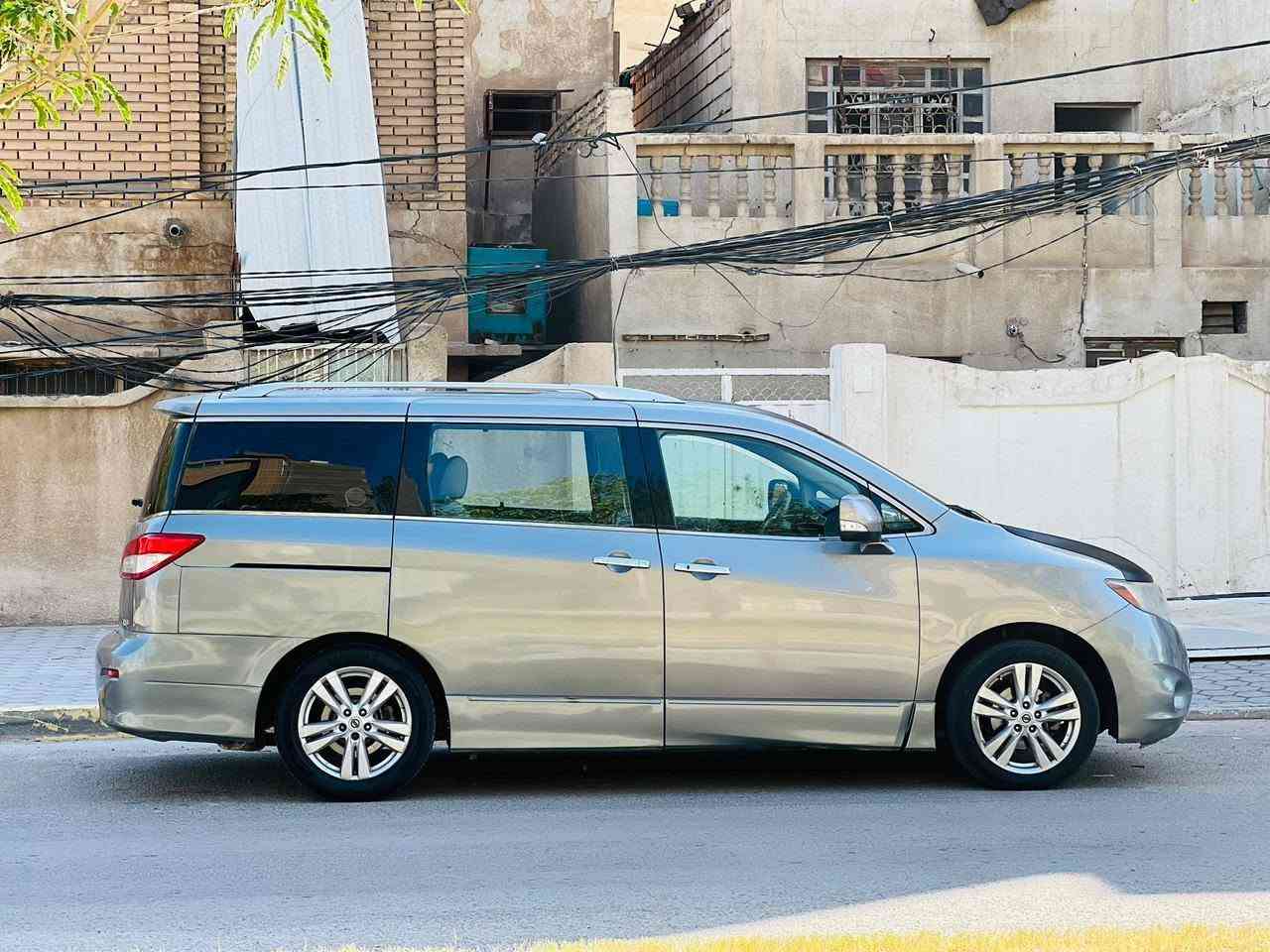 نيسان كويست مديل 2012 سعر 87 قابل لتفاوض الاستفسار اتصل *********** وارد أمريكي حادثها جاملغ خلفي فقط بدون دواخل والباقي كفاله عامه مواصفات LEفول واحد على واحد فتحتين سقف بصمه تشغيل بصمه أبواب كشنات كهربائي بصمه أبواب كهربائية كشنات سياحي رادا امامي وجانبي حساسات امامي خلفي جنطه شفط كهربائي اشاير مري مكينه 3500 مكينه وكير مكفولات حت من الفتح 7 راكب 3 قطع تبريد مركزي حدايده جديده تخم تاير سياره جاهزه واي نقص مابيها رقم بغداد مكان سياره كربلاء مكلف ب نشر
